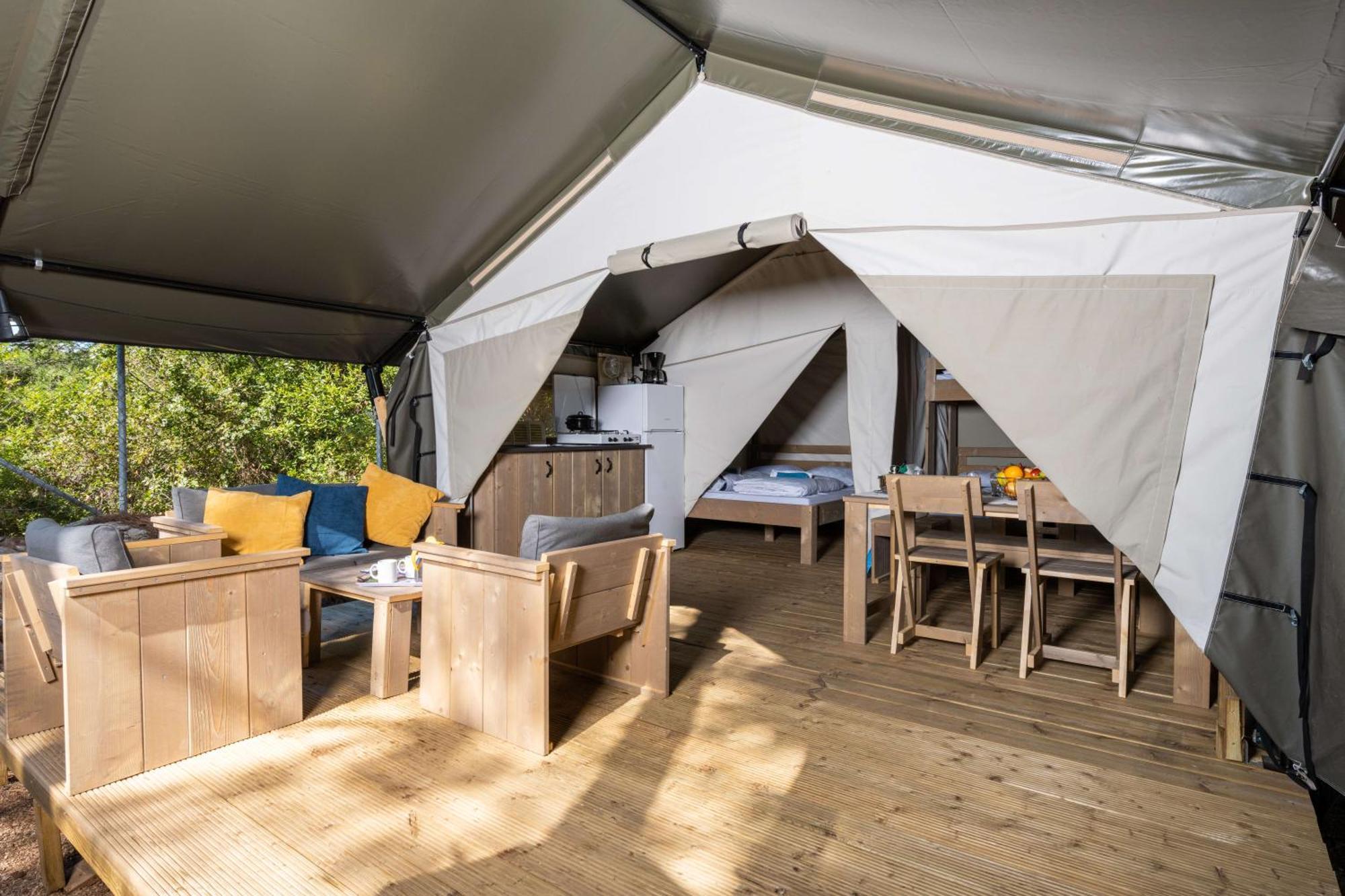 Easyatent Camping Porto Sole Vrsar Bilik gambar
