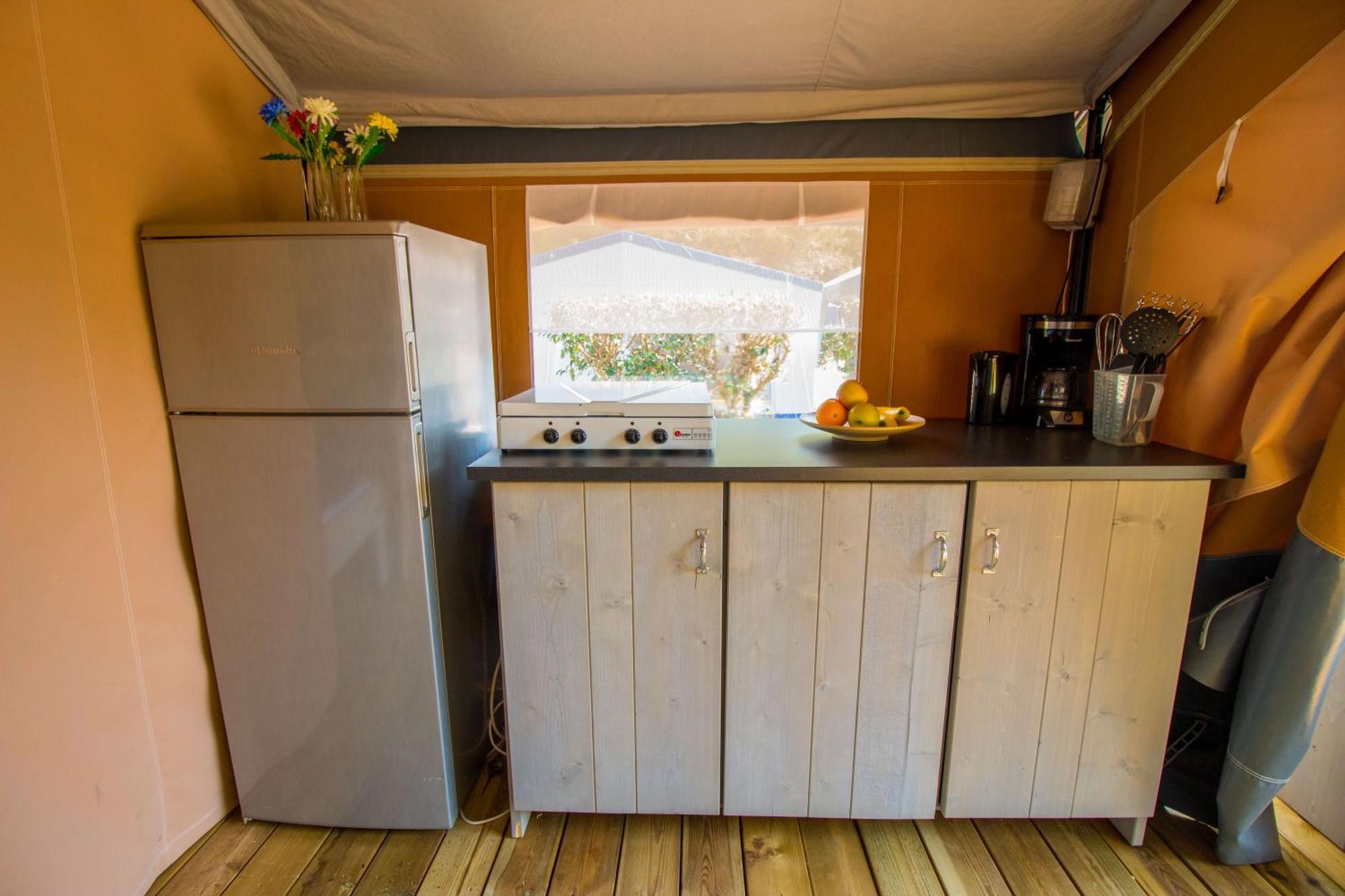 Easyatent Camping Porto Sole Vrsar Bilik gambar